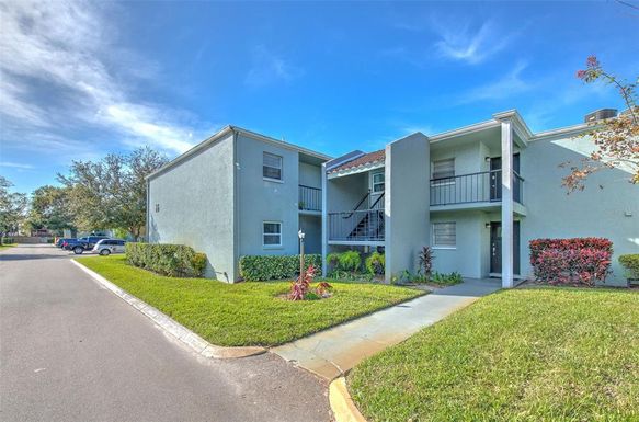 2868 SOMERSET PARK DRIVE UNIT 103