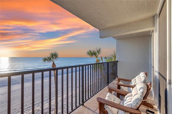 3235 GULF OF MEXICO DRIVE UNIT A304