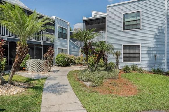 3867 ATRIUM DRIVE UNIT 3