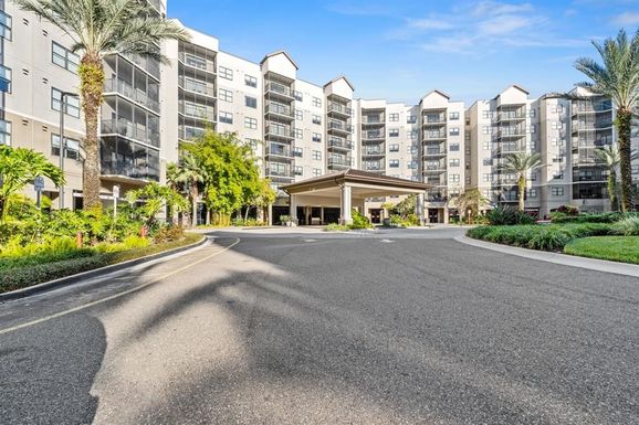 14501 GROVE RESORT AVENUE UNIT 2607