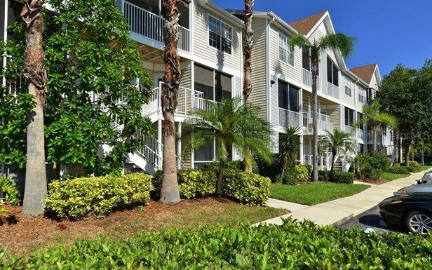 850 S TAMIAMI TRAIL UNIT 221