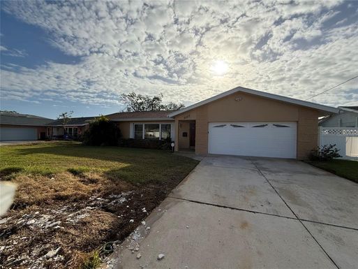 5037 DOVER STREET NE