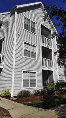 1217 BERMUDA LAKES LANE UNIT 106