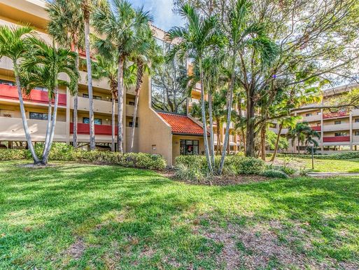 3062 EASTLAND BOULEVARD UNIT 302