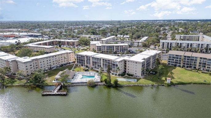 3937 LAKE BAYSHORE DRIVE UNIT 401