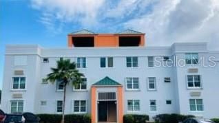 Cond. LA LOMA UNIT P-301