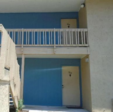 2811 SW ARCHER ROAD UNIT X203