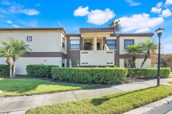 3207 WESTRIDGE BOULEVARD UNIT 104