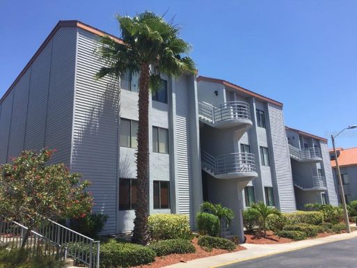 557 PINELLAS BAYWAY S UNIT 201