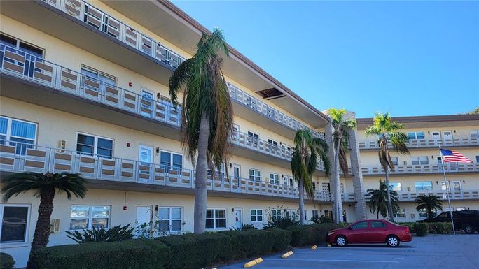 5725 80TH STREET N UNIT 314