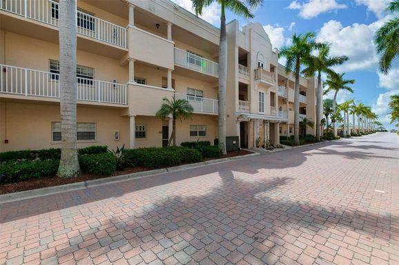 5968 MIDNIGHT PASS ROAD UNIT 164