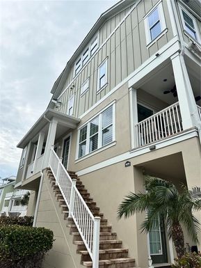 19915 GULF BOULEVARD UNIT 808