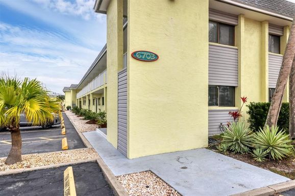 6703 MIDNIGHT PASS ROAD UNIT 208