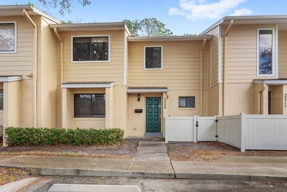 2209 TIPPERARY COURT UNIT 1