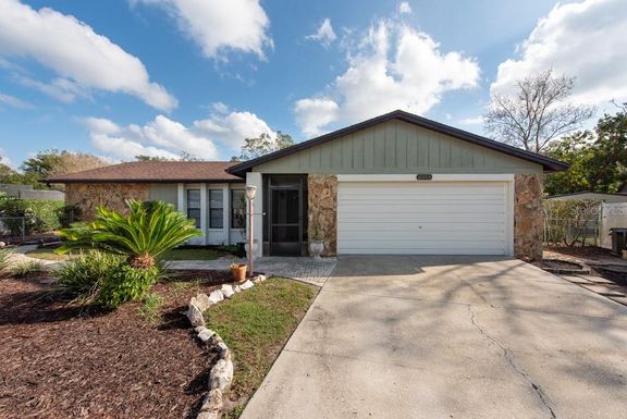 2203 TAIL FEATHER COURT