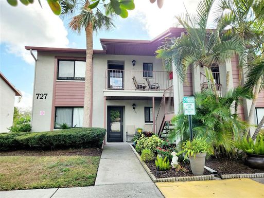 727 83RD AVENUE N UNIT 101