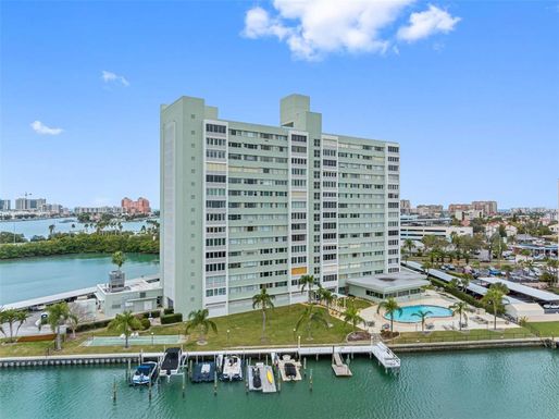 31 ISLAND WAY UNIT 1507