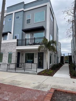 883 CITY WALK LANE UNIT B-4 - OR