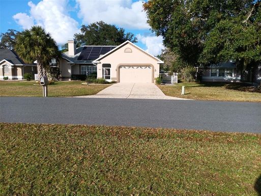 98 BAHIA TRACE CIRCLE