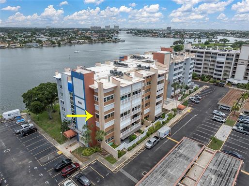 500 TREASURE ISLAND CAUSEWAY UNIT 406