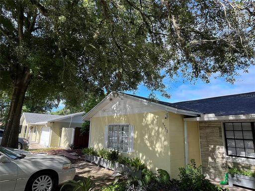 1712 LAKE LORINE DRIVE