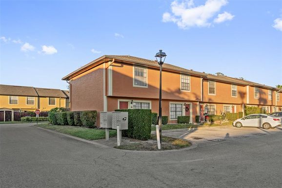 7403 GLEN OAKS WAY UNIT 82