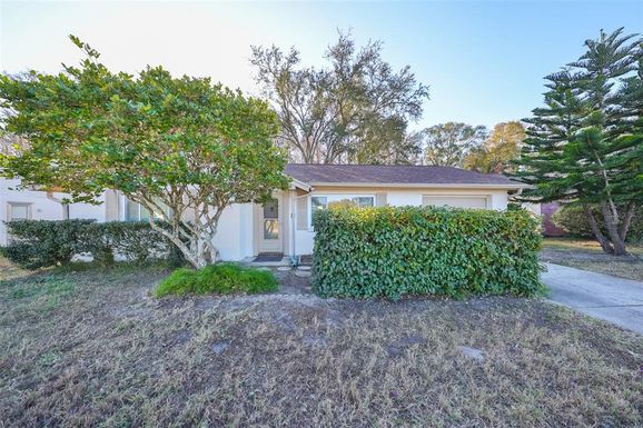 12104 CLEARBROOK LANE