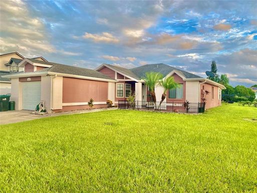 378 CHICAGO WOODS CIRCLE