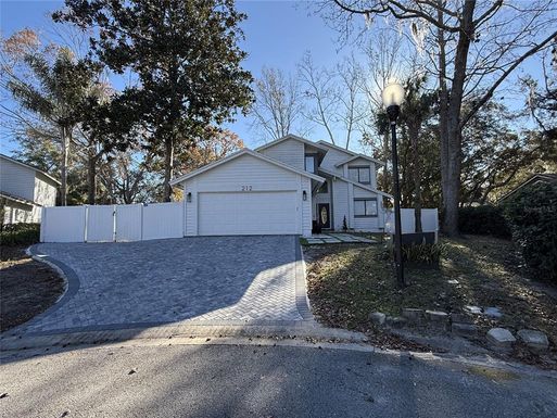 212 S FOX CHASE POINT