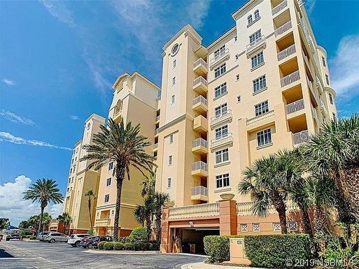 261 MINORCA BEACH WAY UNIT 301