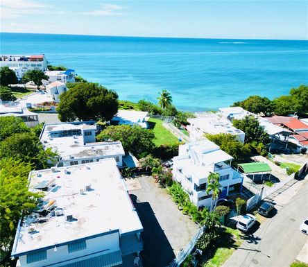 ST 3 COND. BRISAS DEL PLAYA SANTA UNIT 2