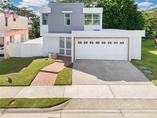 URB PASEO LOS ARTESANOS ALEJANDRO LOZADA UNIT 156