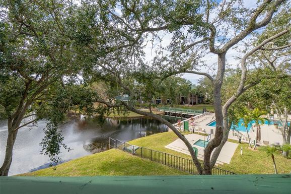 7667 N WICKHAM ROAD UNIT 222