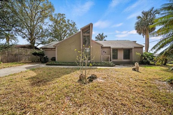 1005 SHADOW RUN DRIVE