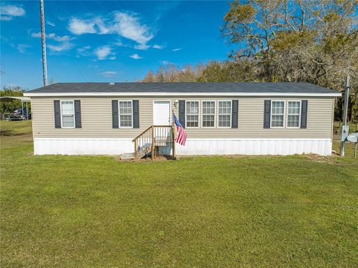 8797 HOLOPAW GROVES RD