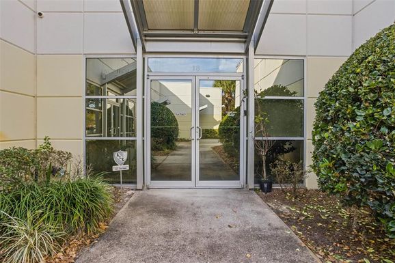 8810 COMMODITY CIRCLE UNIT 18