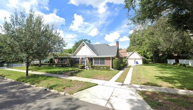 2507 W BRISTOL AVENUE