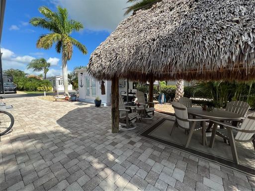 510 SW 40TH COVE UNIT 61