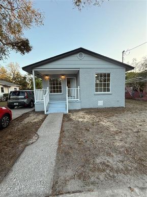 3209 E LOUISIANA AVENUE