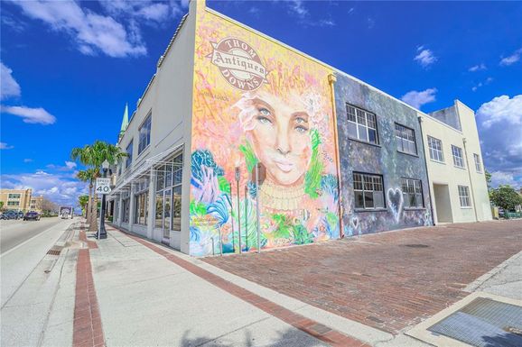 235 N FLORIDA AVENUE