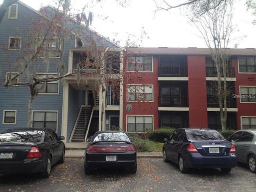 8753 KAUAI COURT UNIT 301