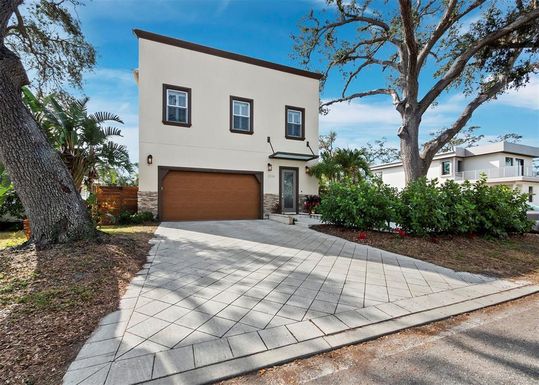 2224 TAMI SOLA STREET