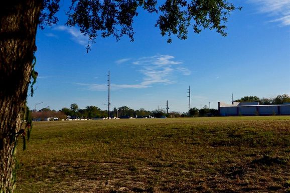 1801 E SILVER STAR ROAD UNIT 1