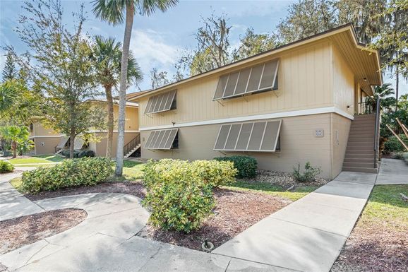 120 HIBISCUS WOODS COURT UNIT 13B