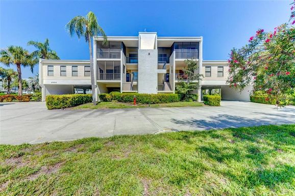 4004 128TH STREET W UNIT 902