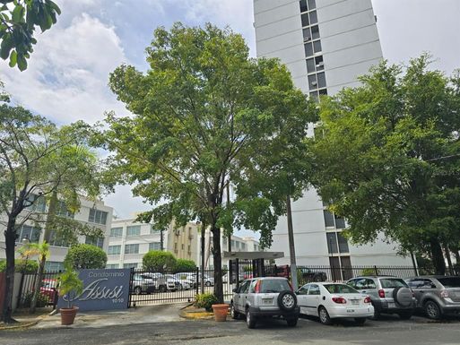 1010 AVE LUIS VIGOREAUX UNIT 804