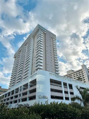 576 ARTERIAL B AVENUE UNIT 2702