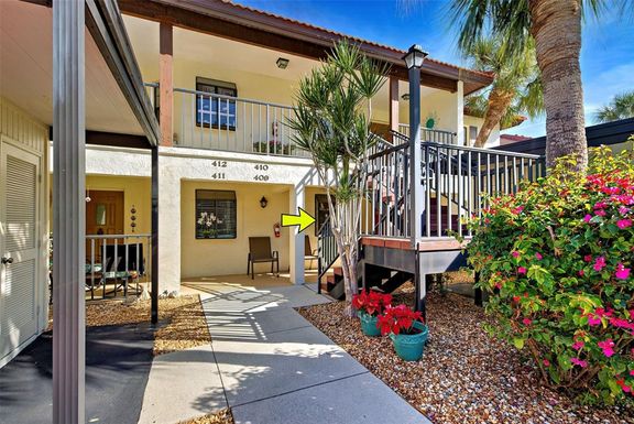 409 PINE HOLLOW CIRCLE UNIT 409