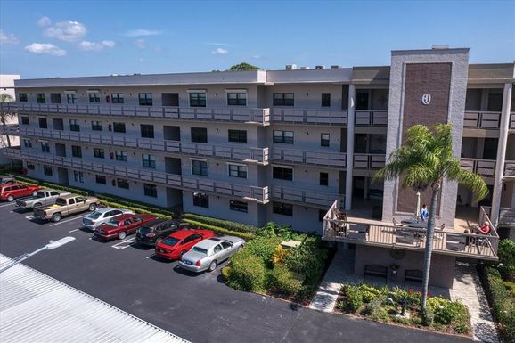 8199 TERRACE GARDEN DRIVE N UNIT 403