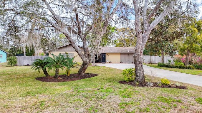 5434 GLOVER DRIVE